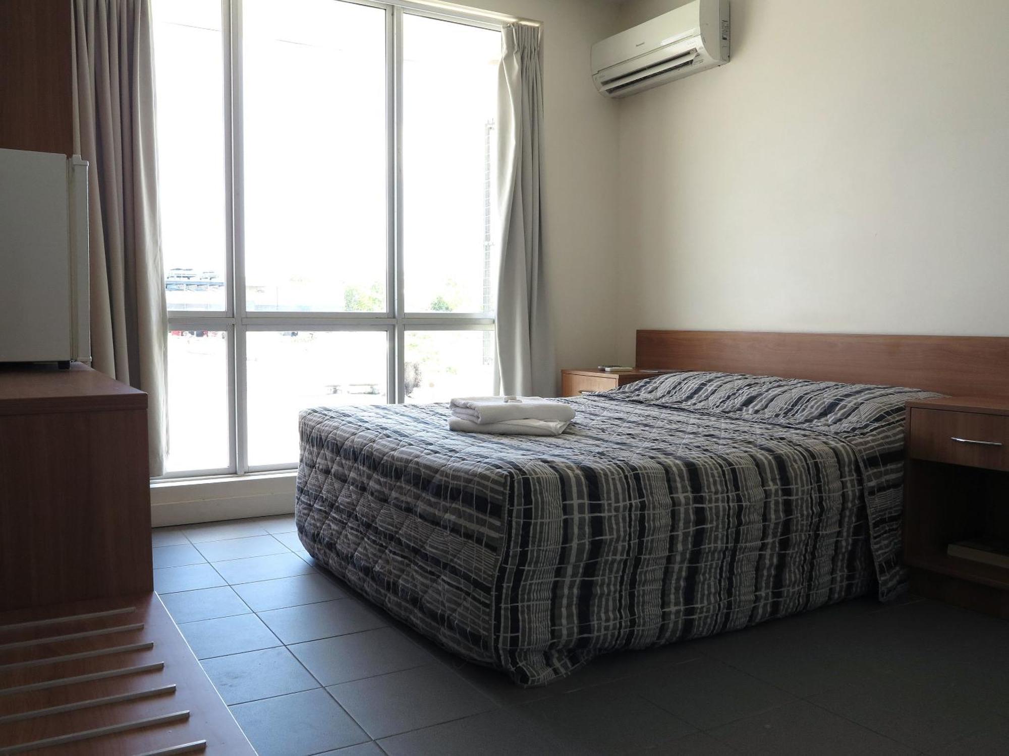 Upper Ross Hotel Townsville Bagian luar foto