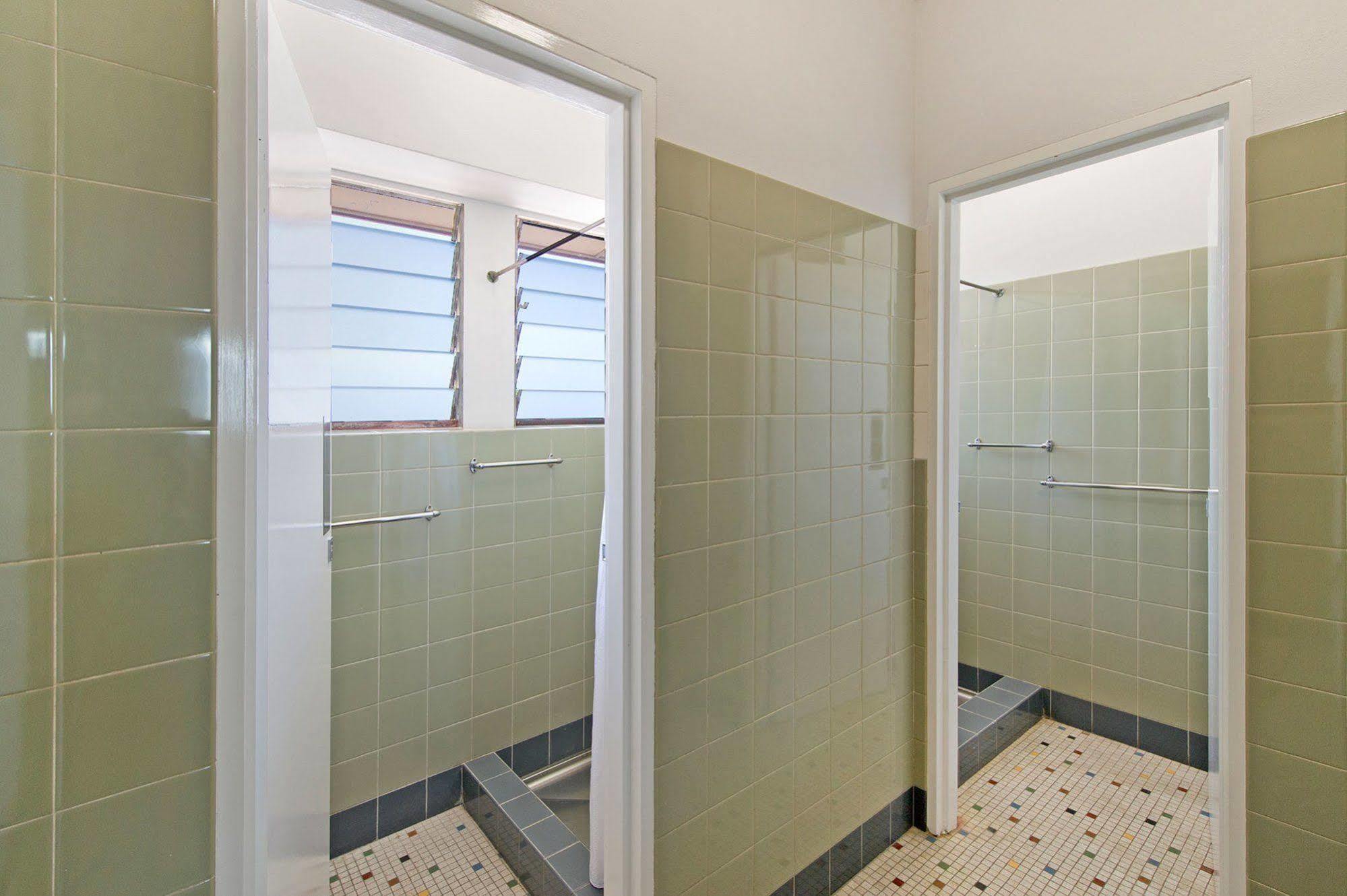 Upper Ross Hotel Townsville Bagian luar foto