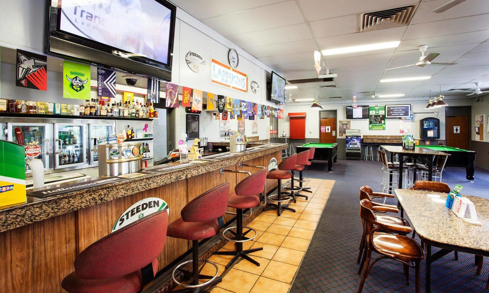 Upper Ross Hotel Townsville Bagian luar foto
